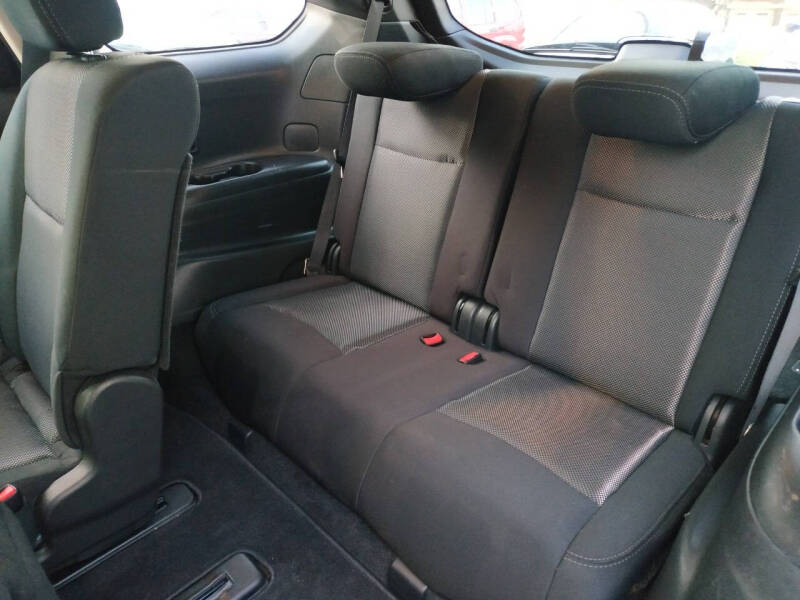 2018 Nissan Pathfinder SV