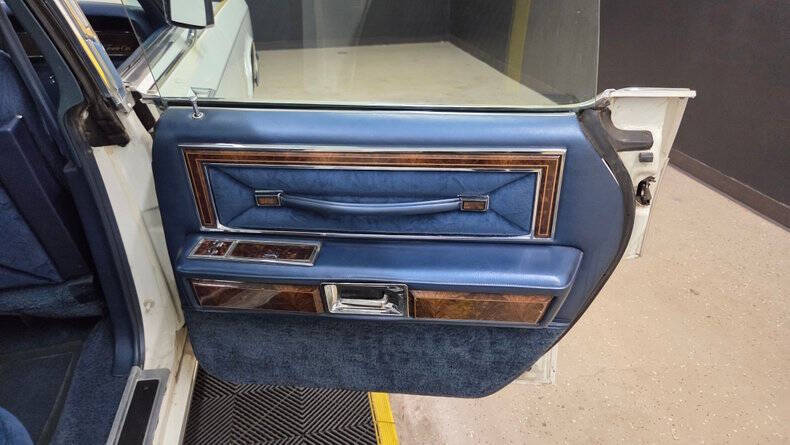 1977 Lincoln Continental