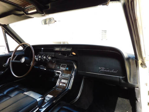 1966 Ford Thunderbird