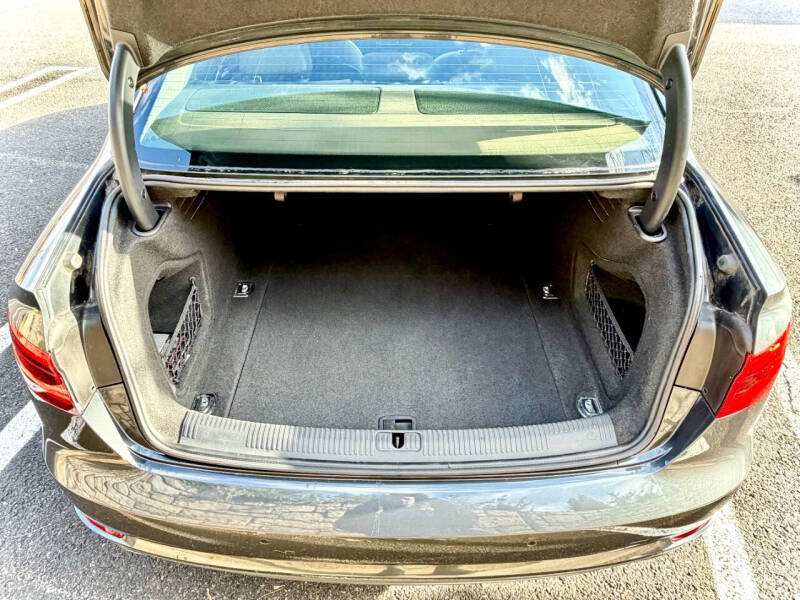 2017 Audi A4 2.0T Premium