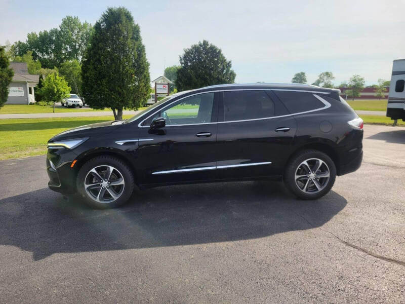 2022 Buick Enclave Essence