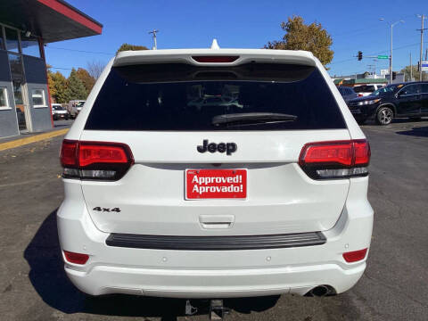 2020 Jeep Grand Cherokee Altitude