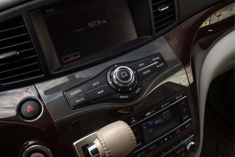 2015 Nissan Quest 3.5 Platinum