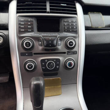 2011 Ford Edge SE