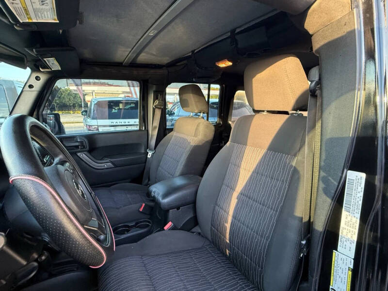 2012 Jeep Wrangler Unlimited Sport