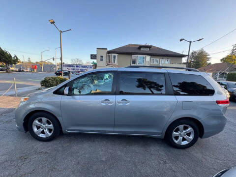 2014 Toyota Sienna
