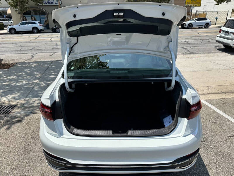 2024 Volkswagen Jetta SEL