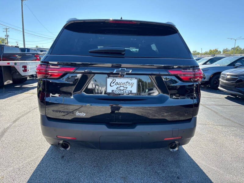 2022 Chevrolet Traverse LT Cloth