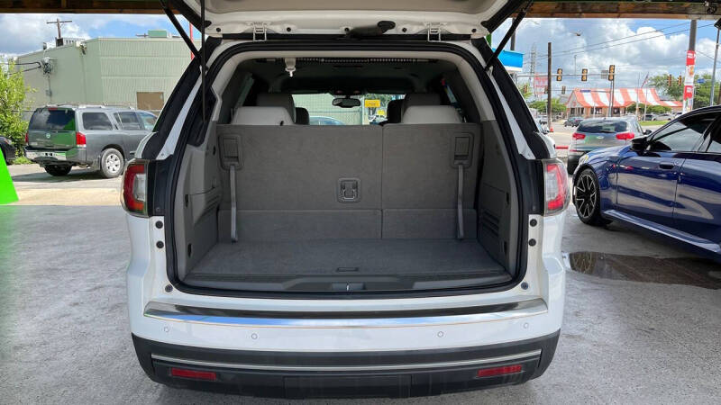 2016 GMC Acadia SLT-1