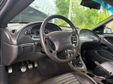 2003 Ford Mustang Mach 1 Premium