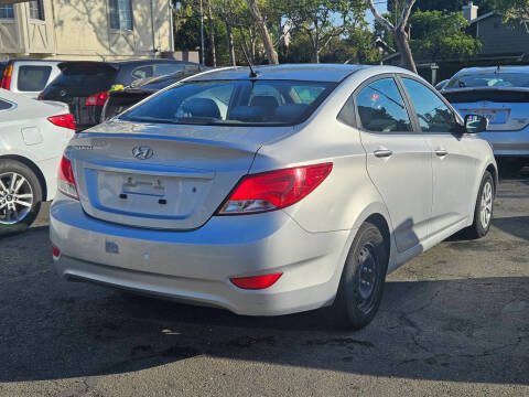 2017 Hyundai Accent