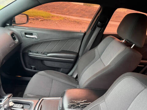 2017 Dodge Charger SXT