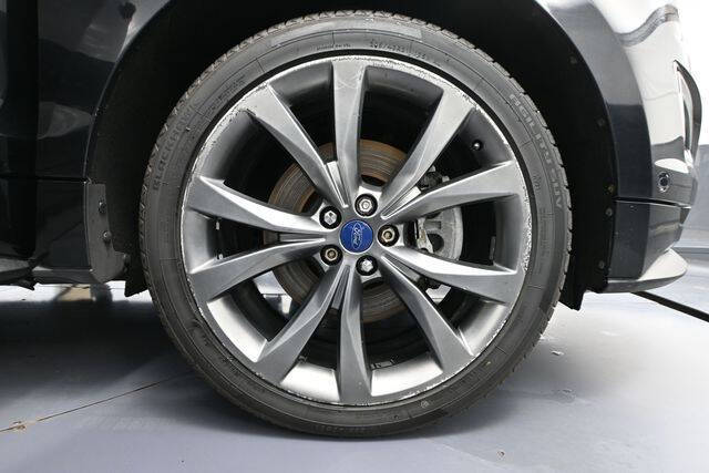 2017 Ford Edge Sport