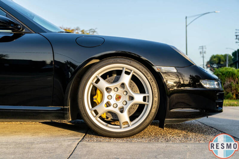 2005 Porsche 911 Carrera S