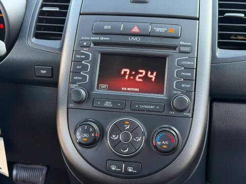 2013 Kia Soul +