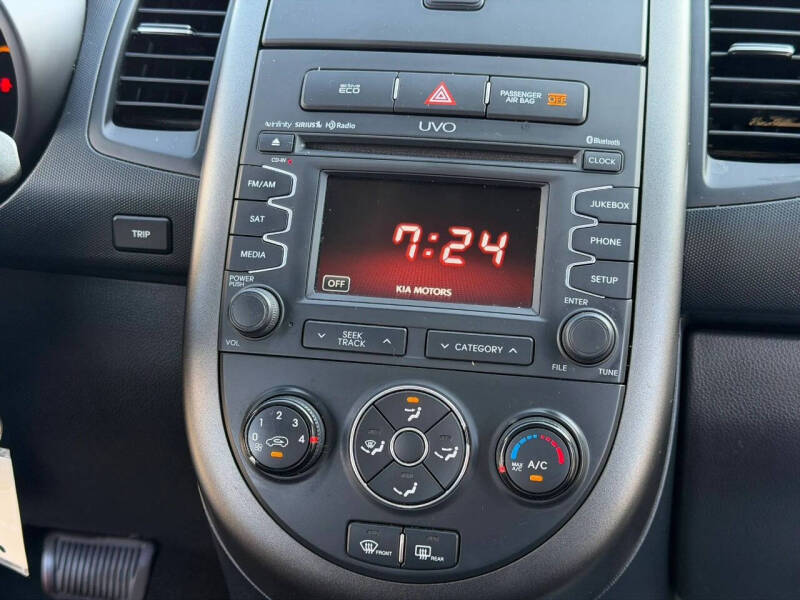 2013 Kia Soul +