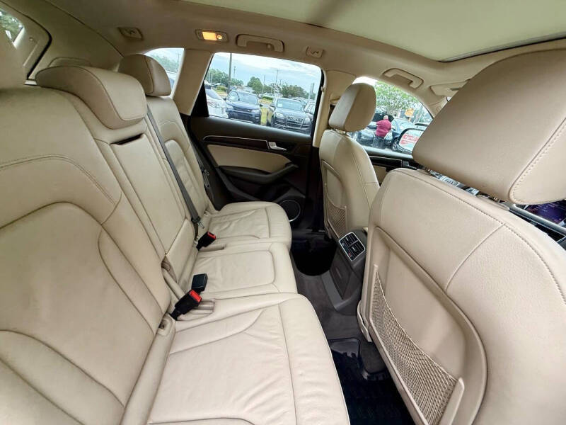 2016 Audi Q5 2.0T quattro Premium Plus