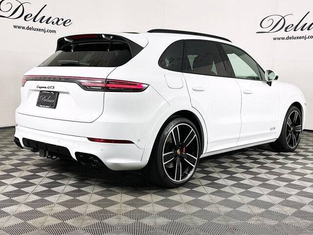 2022 Porsche Cayenne GTS