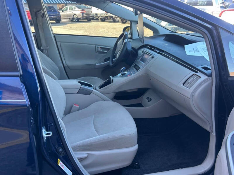 2014 Toyota Prius Three