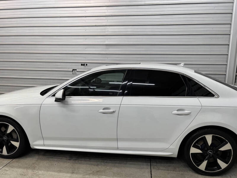 2017 Audi A4 2.0T quattro Premium Plus