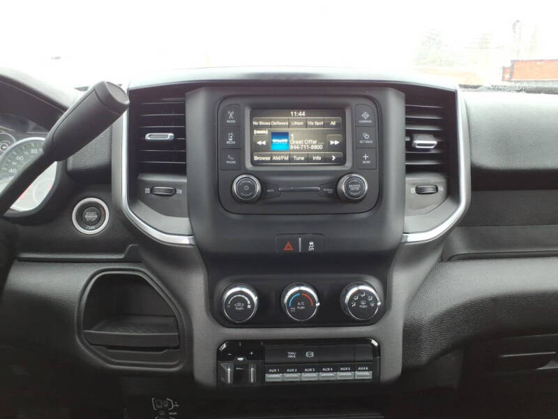 2024 RAM 3500 SLT