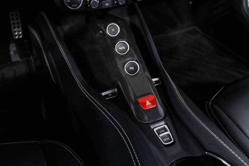 2017 Ferrari California T