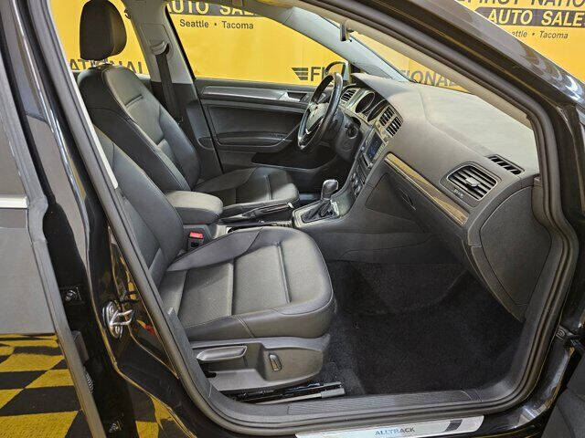 2017 Volkswagen Golf Alltrack