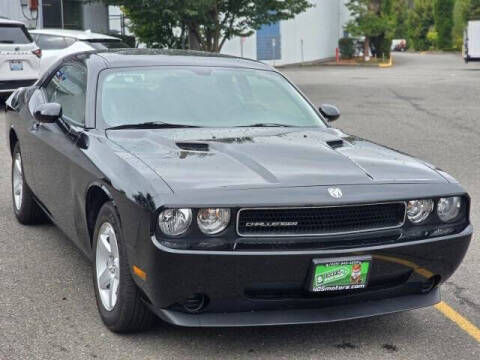 2010 Dodge Challenger SE