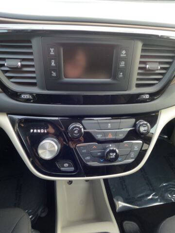 2017 Chrysler Pacifica LX