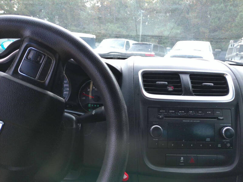 2014 Dodge Avenger SE