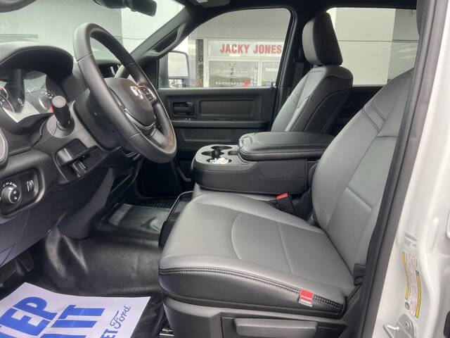 2025 RAM 2500 Tradesman