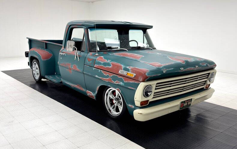 1968 Ford F-100