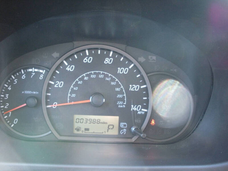 2024 Mitsubishi Mirage LE