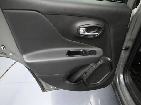 2022 Jeep Renegade Altitude