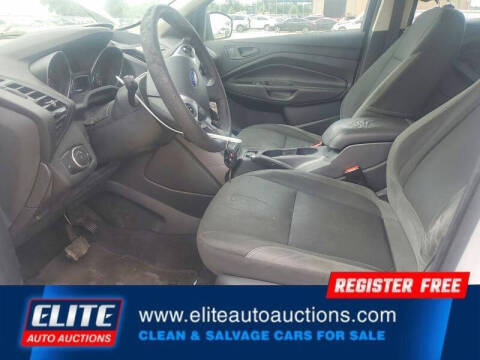 2016 Ford Escape S