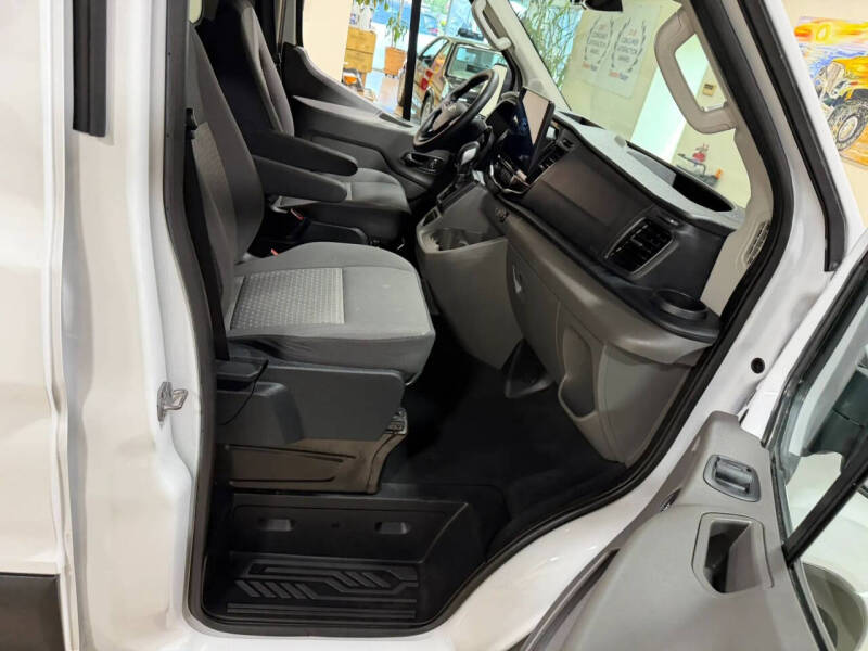 2023 Ford Transit