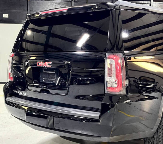 2018 GMC Yukon XL SLE