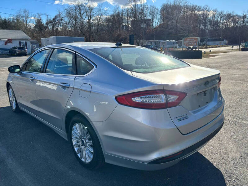 2014 Ford Fusion Energi SE
