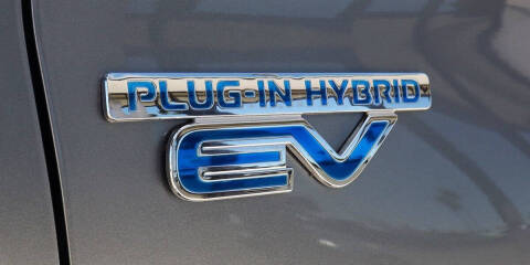 2022 Mitsubishi Outlander PHEV SEL