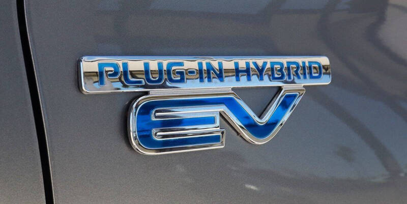 2022 Mitsubishi Outlander PHEV SEL
