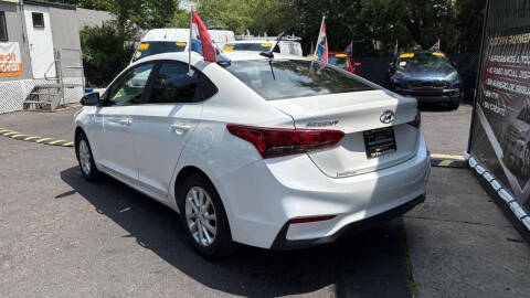 2022 Hyundai Accent SEL