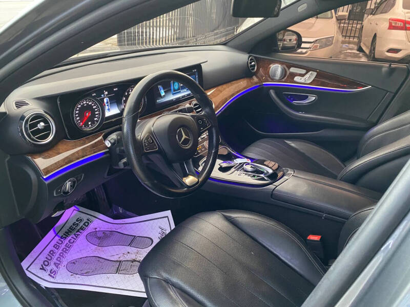 2017 Mercedes-Benz E-Class E 300 4MATIC