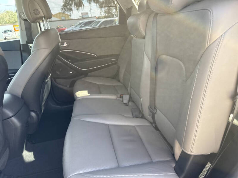 2017 Hyundai Santa Fe