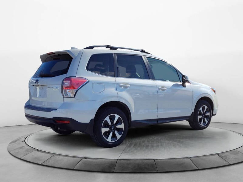 2017 Subaru Forester 2.5i Limited