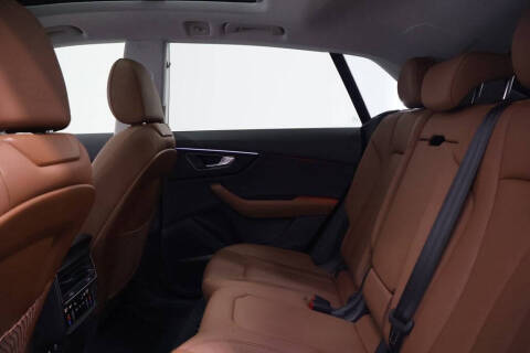 2023 Audi Q8 quattro Premium Plus 55 TFSI