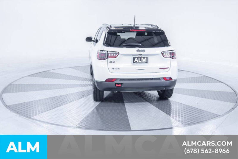 2024 Jeep Compass Trailhawk