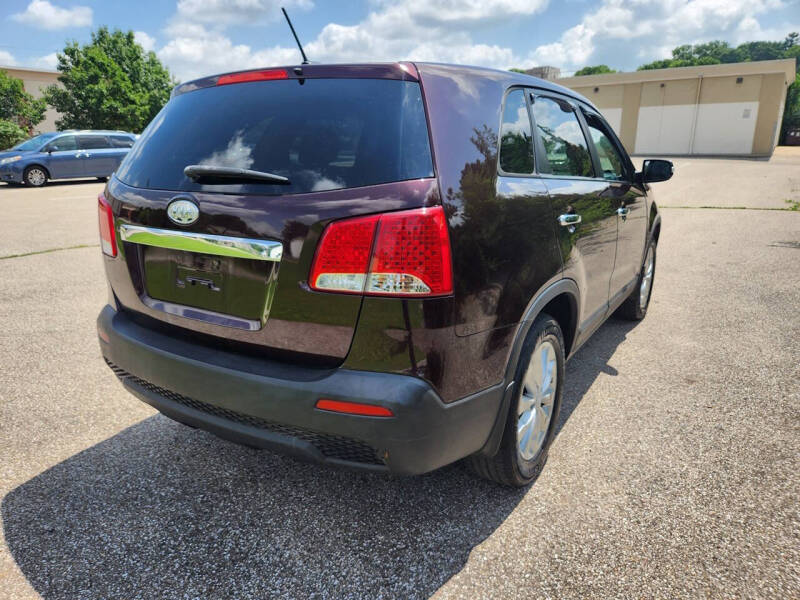 2013 Kia Sorento LX