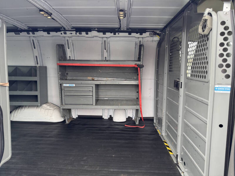 2016 Chevrolet Express 2500