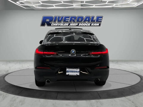 2021 BMW X4 xDrive30i