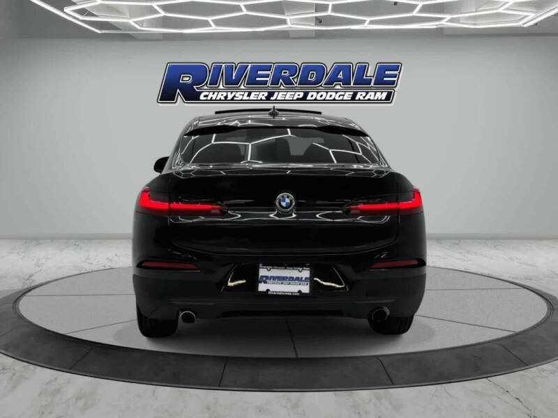 2021 BMW X4 xDrive30i